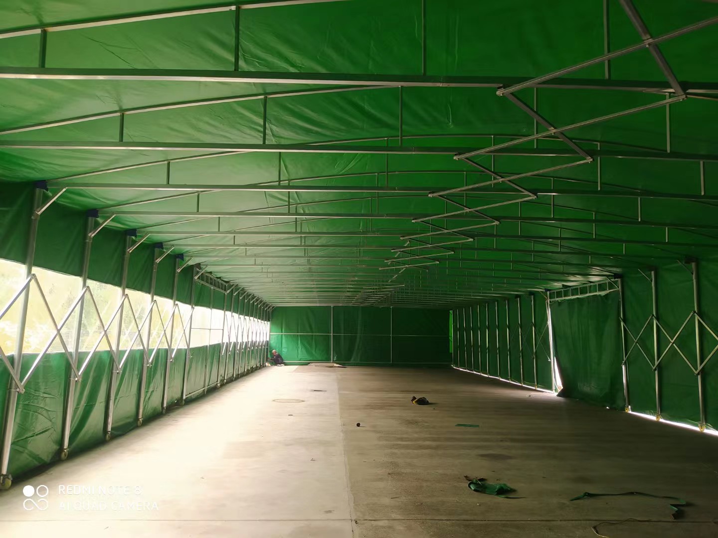 ����������